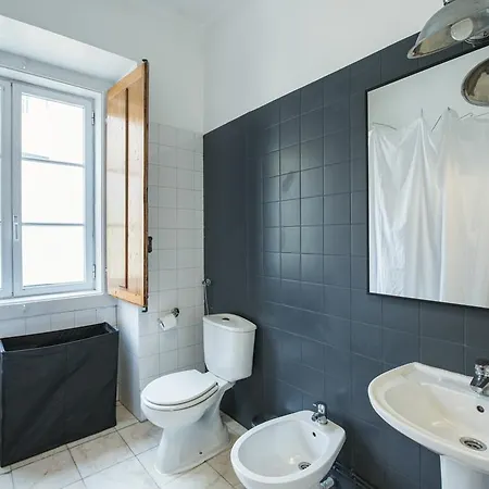 Merces Flat Apartment Lisbon